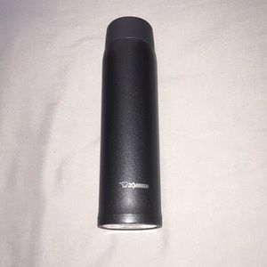 zojirushi thermos 20 oz💧NWOT☻